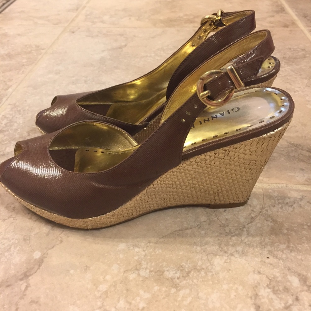 Gianni Bini Golden Wedges